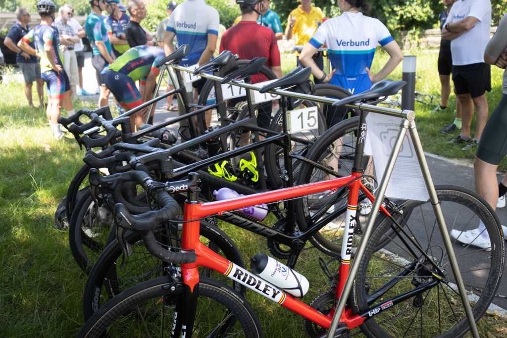 Konzernmeisterschaft Rennrad – Hitzeschlacht an der Donau